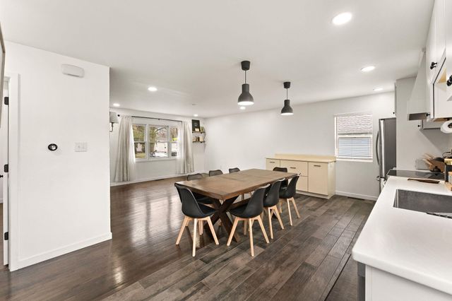 2840 Lois Street, Portage, IN 46368