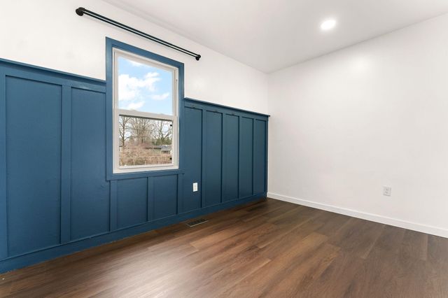 2840 Lois Street, Portage, IN 46368