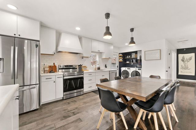 2840 Lois Street, Portage, IN 46368