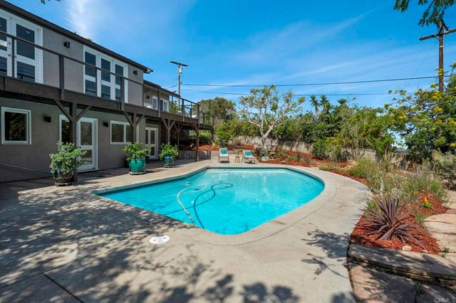 2170 Mergho Impasse, San Diego, CA 92110