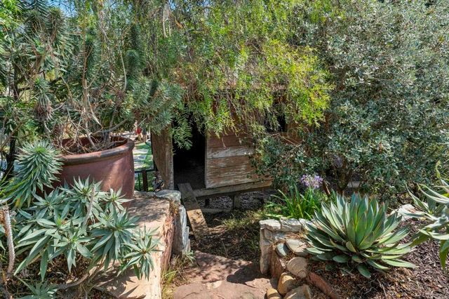 2170 Mergho Impasse, San Diego, CA 92110