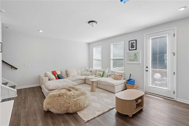 383 Skylar Way SE, Atlanta, GA 30315
