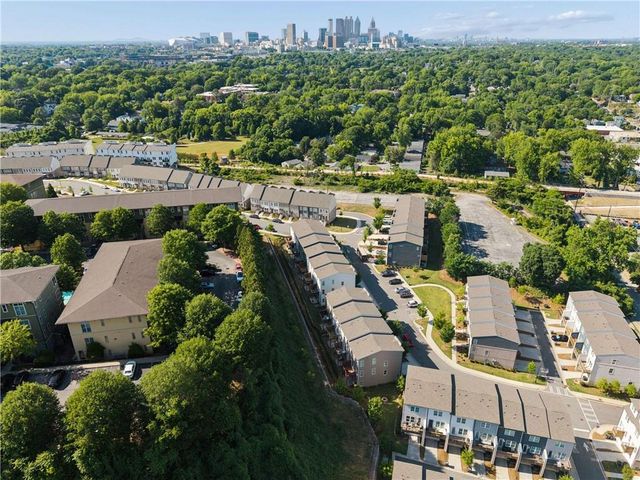 383 Skylar Way SE, Atlanta, GA 30315