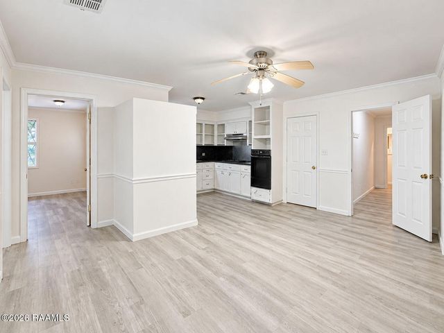 2003 Old Jeanerette Road, New Iberia, LA 70563