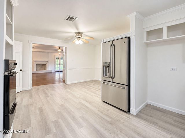 2003 Old Jeanerette Road, New Iberia, LA 70563