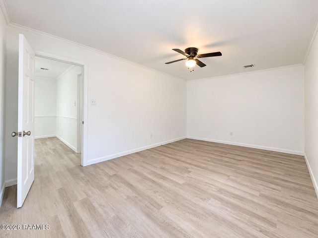 2003 Old Jeanerette Road, New Iberia, LA 70563