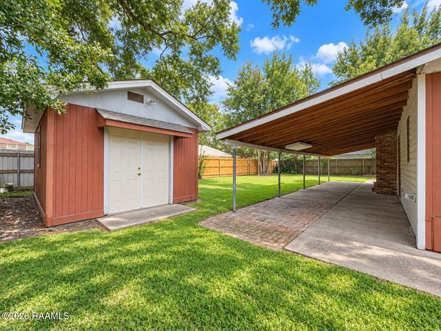 2003 Old Jeanerette Road, New Iberia, LA 70563