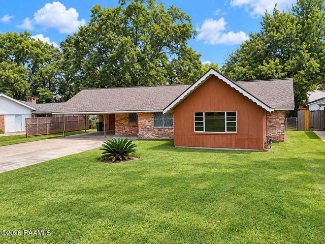 2003 Old Jeanerette Road, New Iberia, LA 70563