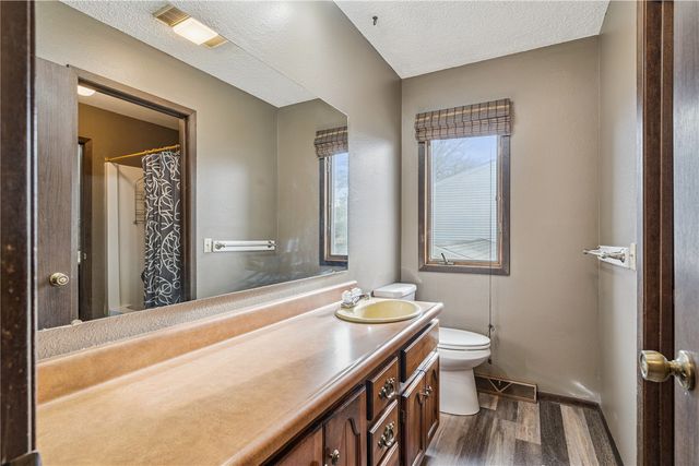 1256 Esther Ct, Iowa City, IA 52240