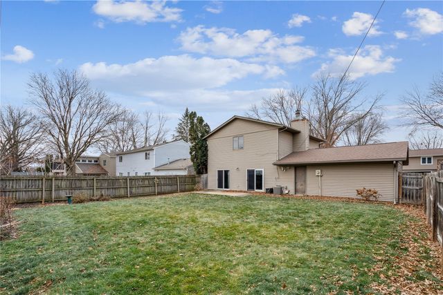 1256 Esther Ct, Iowa City, IA 52240