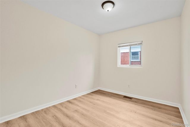 29982 Hazelwood Street, Inkster, MI 48141