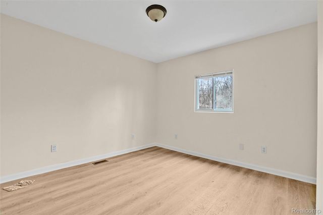 29982 Hazelwood Street, Inkster, MI 48141