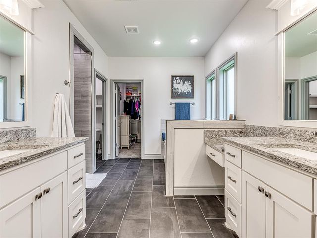 14509 Privas Lane, Yukon, OK 73099