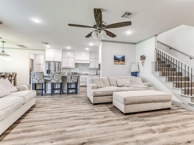 14509 Privas Lane, Yukon, OK 73099