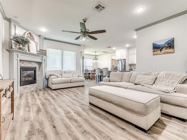 14509 Privas Lane, Yukon, OK 73099