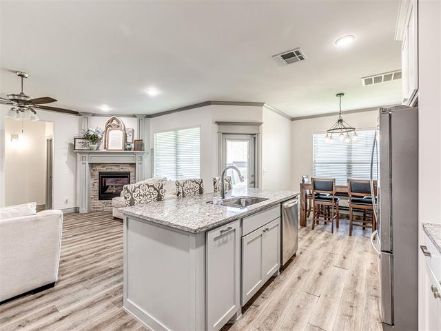 14509 Privas Lane, Yukon, OK 73099