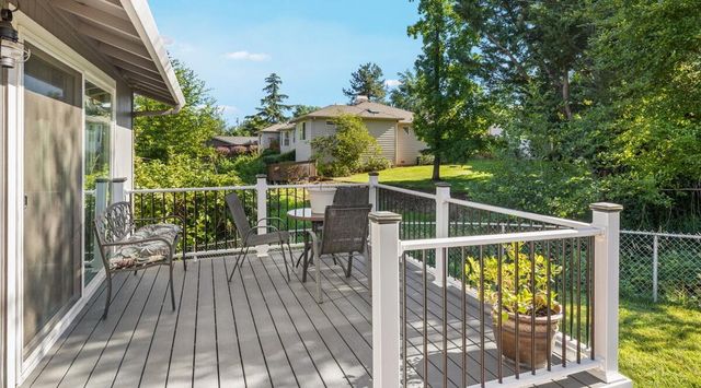 2346 Springbrook Road, Medford, OR 97504
