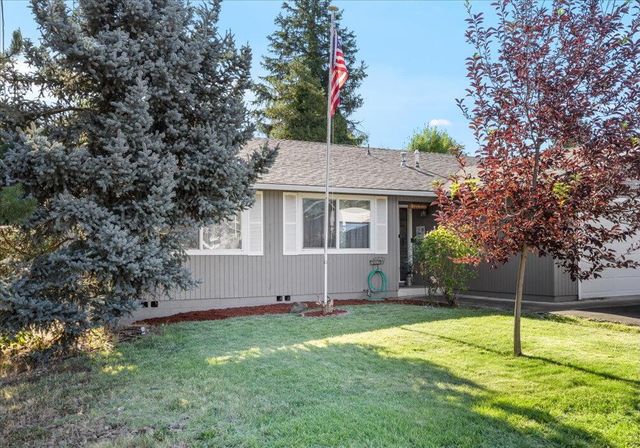 2346 Springbrook Road, Medford, OR 97504