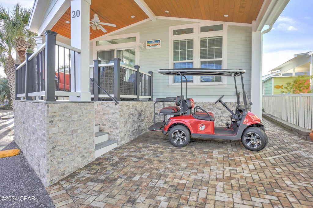 Image 2 of property listing at 20 Gulf Drive, Panama City Beach, FL 32408