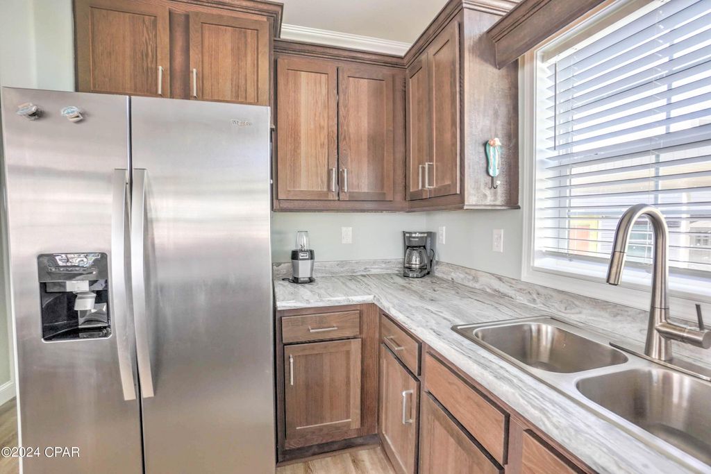 Image 21 of property listing at 20 Gulf Drive, Panama City Beach, FL 32408