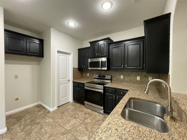 4604 Gunnison Drive, Denton, TX 76208