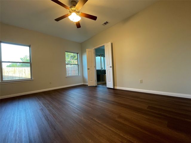 4604 Gunnison Drive, Denton, TX 76208