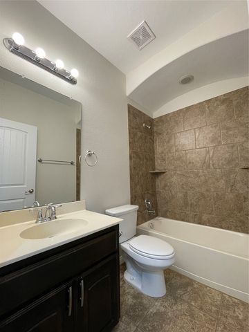 4604 Gunnison Drive, Denton, TX 76208