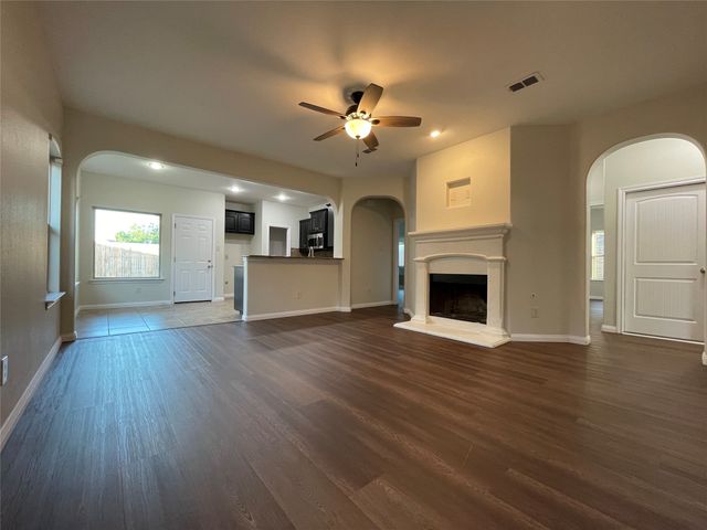 4604 Gunnison Drive, Denton, TX 76208