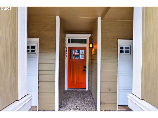 3555 SUMMERLINN Dr, West Linn, OR 97068