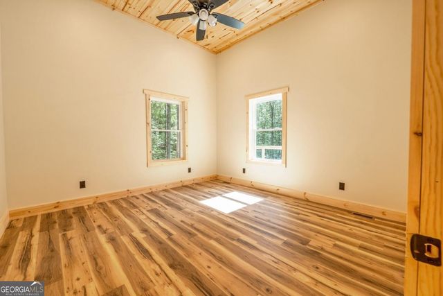 400 Molly Circle, Ellijay, GA 30540