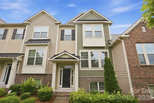 327 Annandale Drive, Fort Mill, SC 29708
