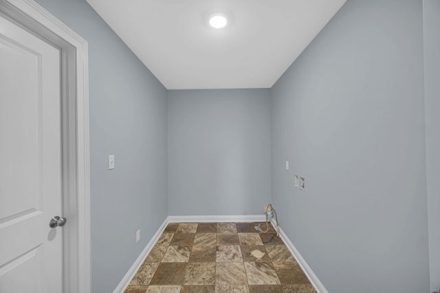 7428 E 120th Avenue, Crown Point, IN 46307