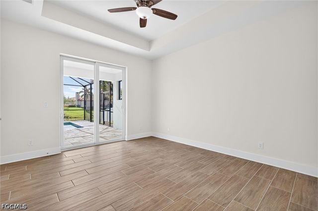 3033 SW 11th PL, Cape Coral, FL 33914