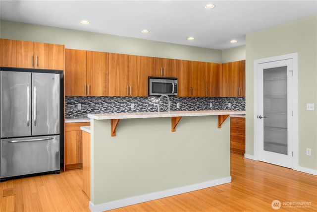 3062 Banks Lane SW, Olympia, WA 98512