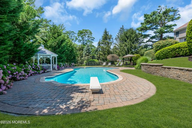 24 Provincial Place, Colts Neck, NJ 07722