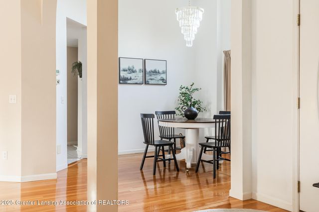 10600 S Airport Road, Dewitt, MI 48820