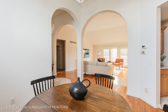 10600 S Airport Road, Dewitt, MI 48820