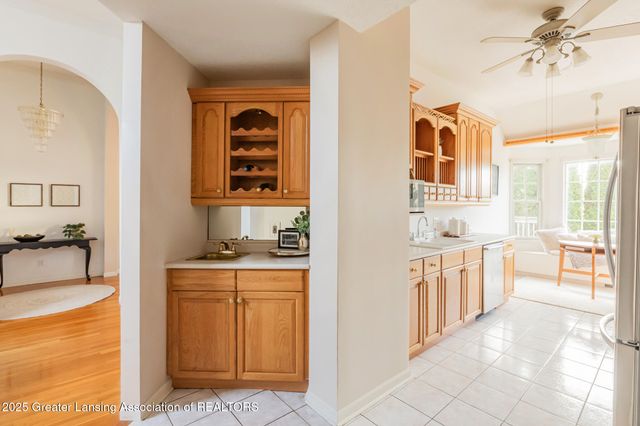 10600 S Airport Road, Dewitt, MI 48820