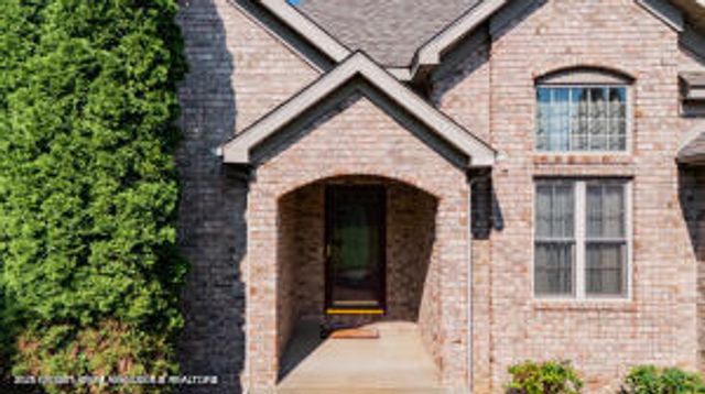 10600 S Airport Road, Dewitt, MI 48820