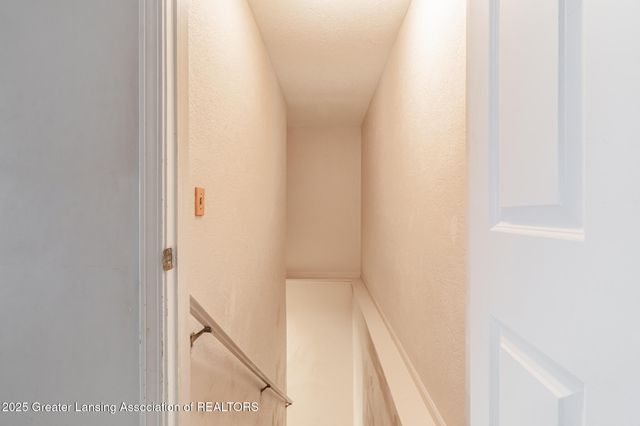 10600 S Airport Road, Dewitt, MI 48820