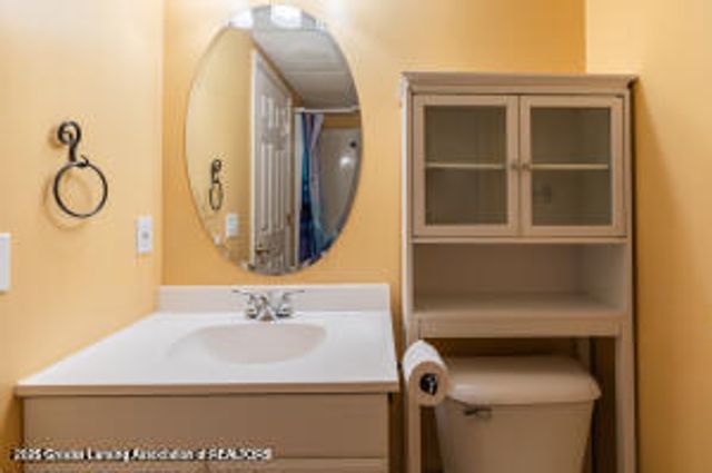 10600 S Airport Road, Dewitt, MI 48820