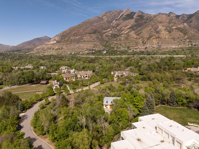 2614 E Providence Ct Unit 1, Holladay, UT 84121