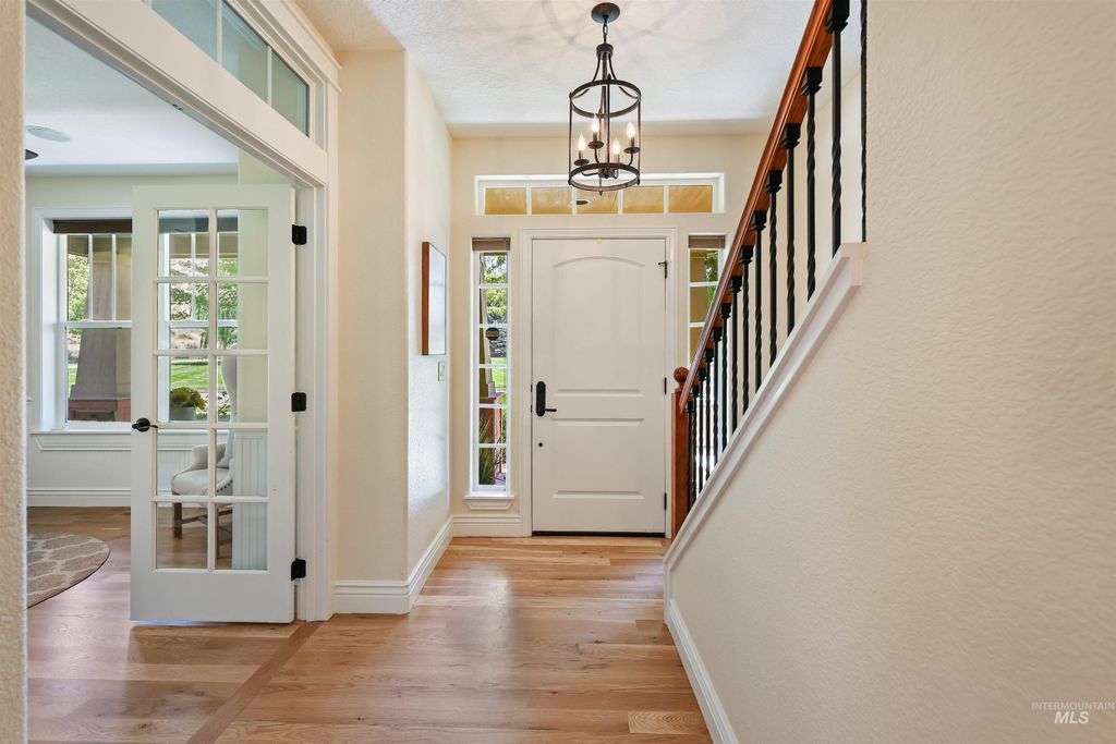 12909 N 12th Ave, Boise, ID 83714
