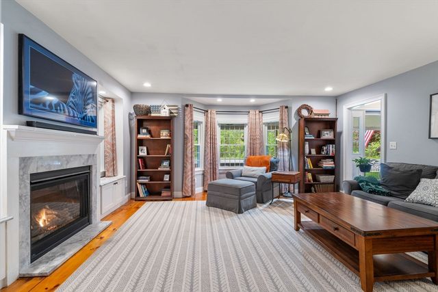 670 Webster St, Marshfield, MA 02050