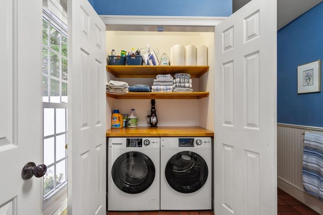 670 Webster St, Marshfield, MA 02050