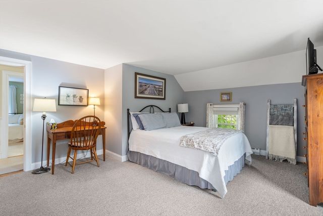 670 Webster St, Marshfield, MA 02050