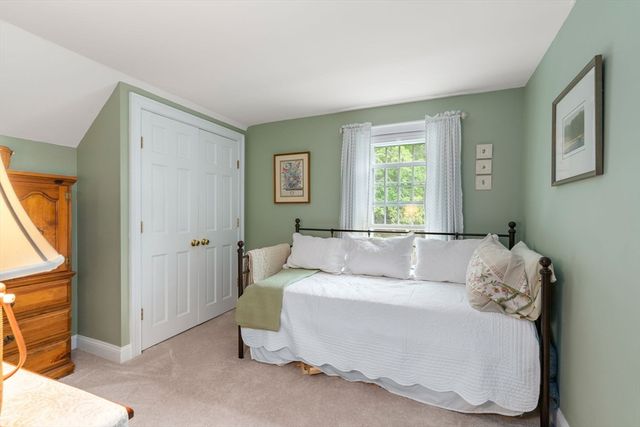 670 Webster St, Marshfield, MA 02050
