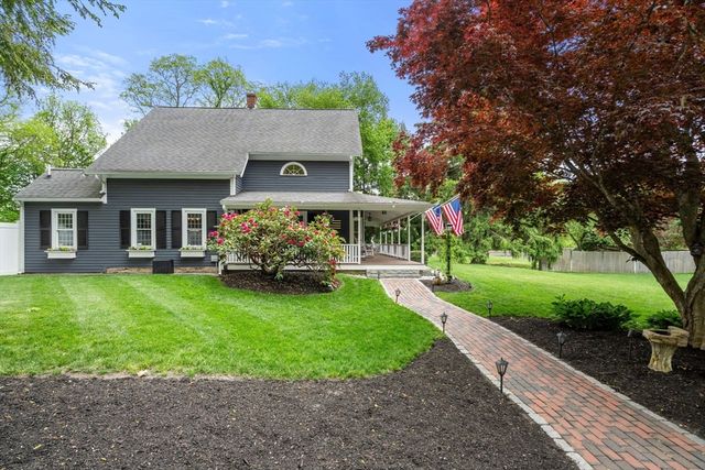 670 Webster St, Marshfield, MA 02050