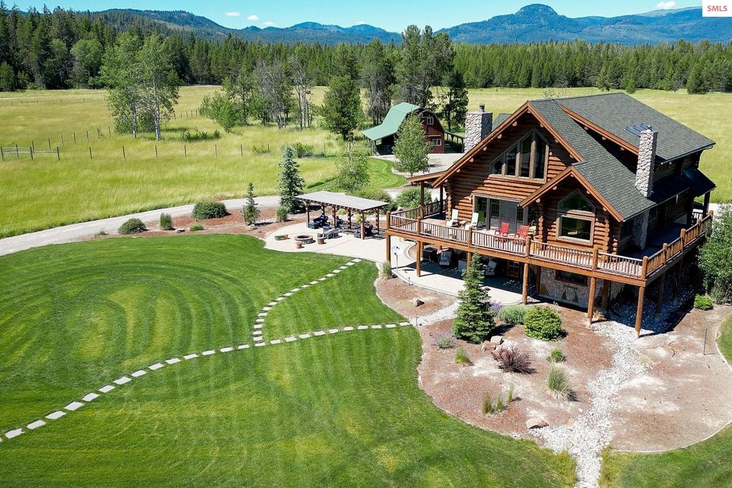 296 Camp Peine Rd, Sagle, ID 83860 photo 2