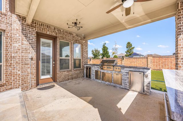 15726 Ballater Ridge Lane, Humble, TX 77346